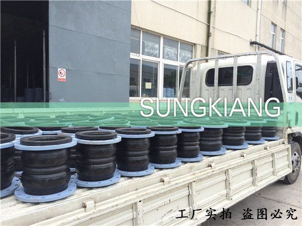 双球橡胶管接头的安装工作 橡胶管接头