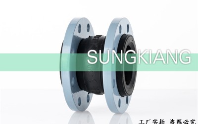 橡胶软连接安装在管道的方法
